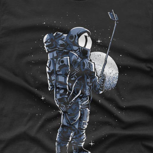 Astronaut Selfie - T-shirt