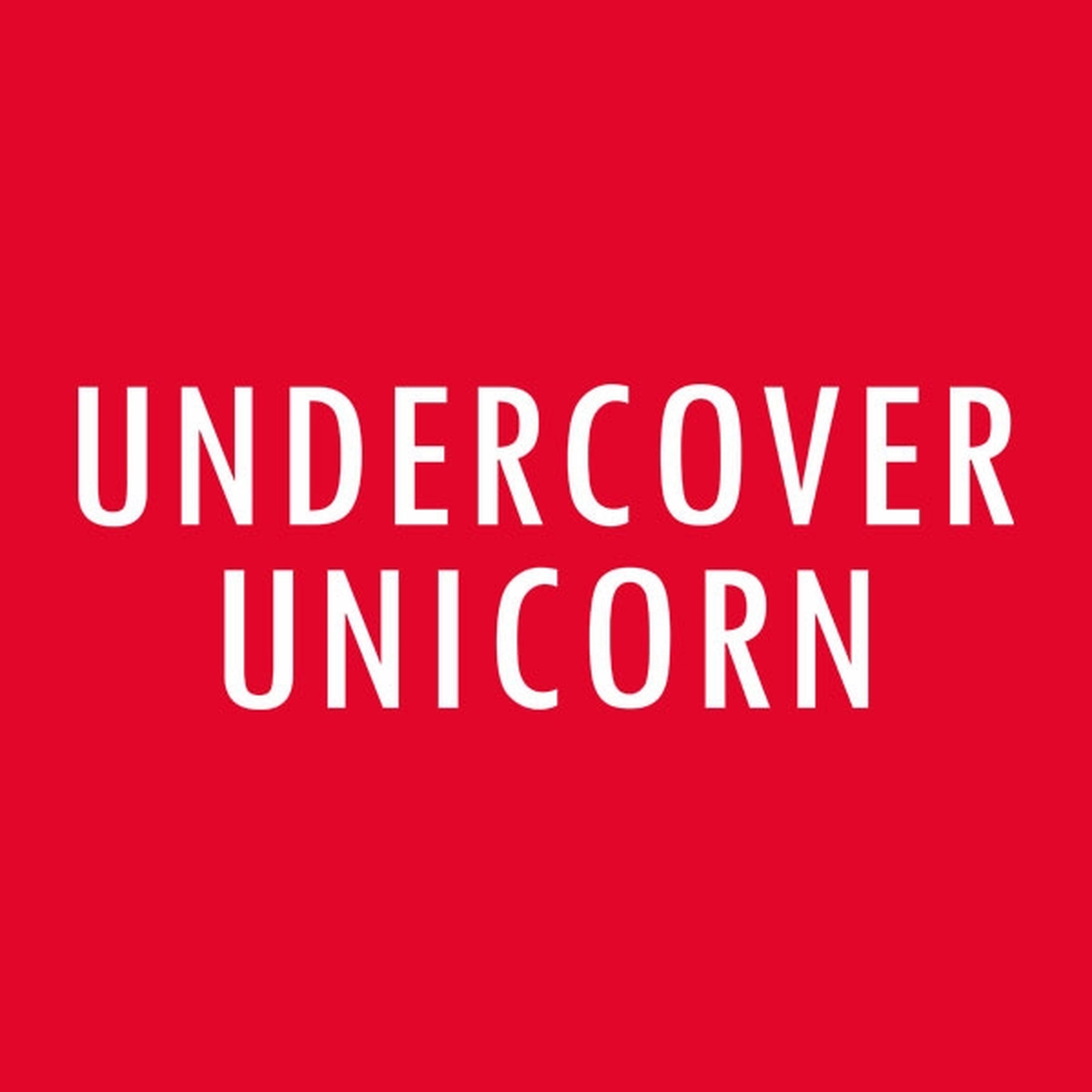 Undercover Unicorn - T-shirt
